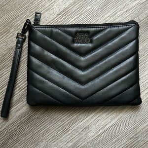 Steve Madden wristlet wallet